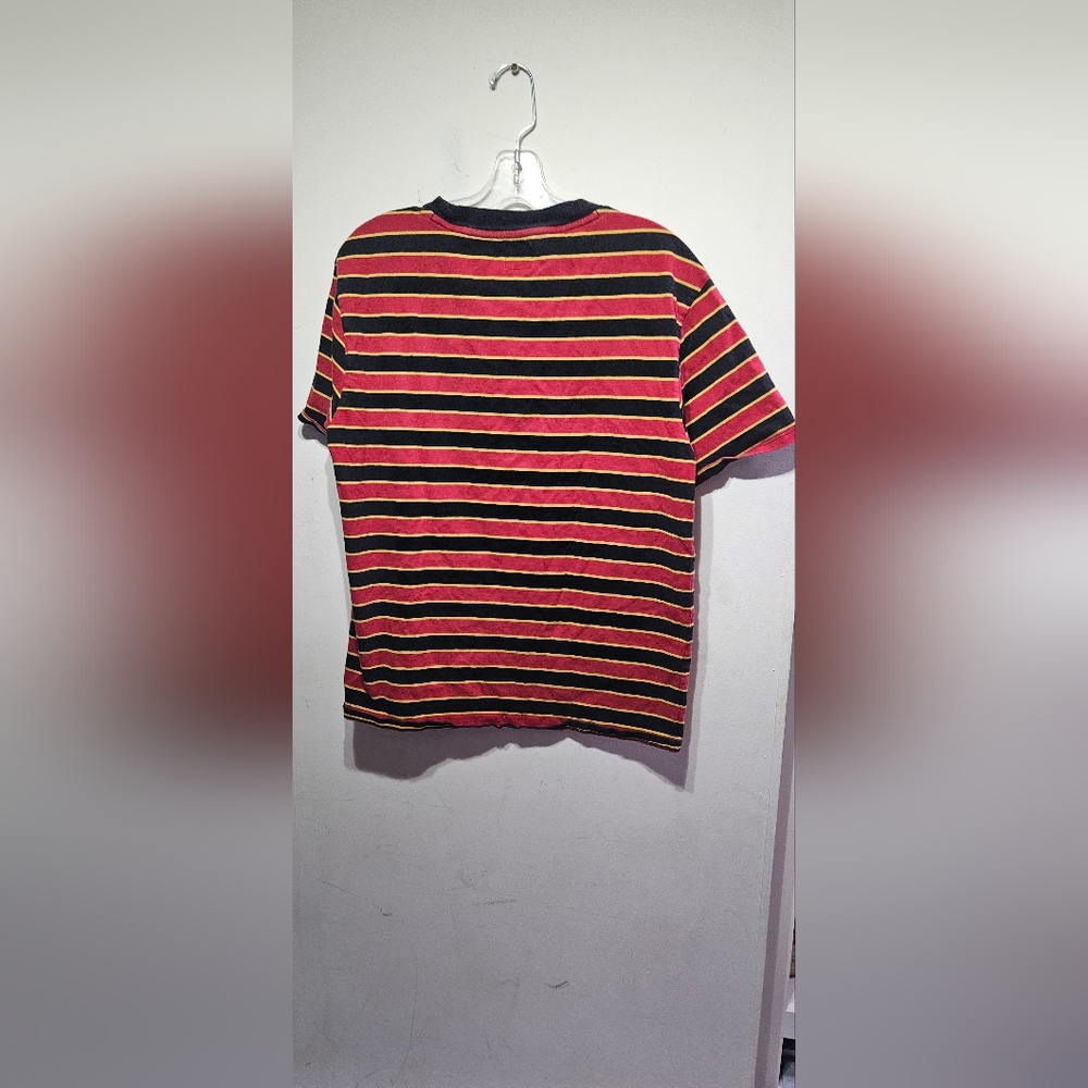 Guess Tee - Picture 5 of 5
